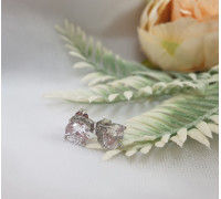 Серьги из медицинского сплава
